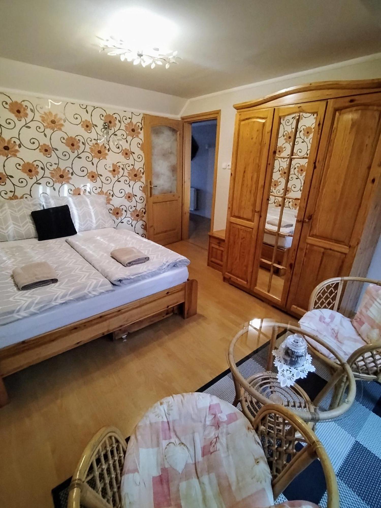 Elza Apartman Makó Exterior foto