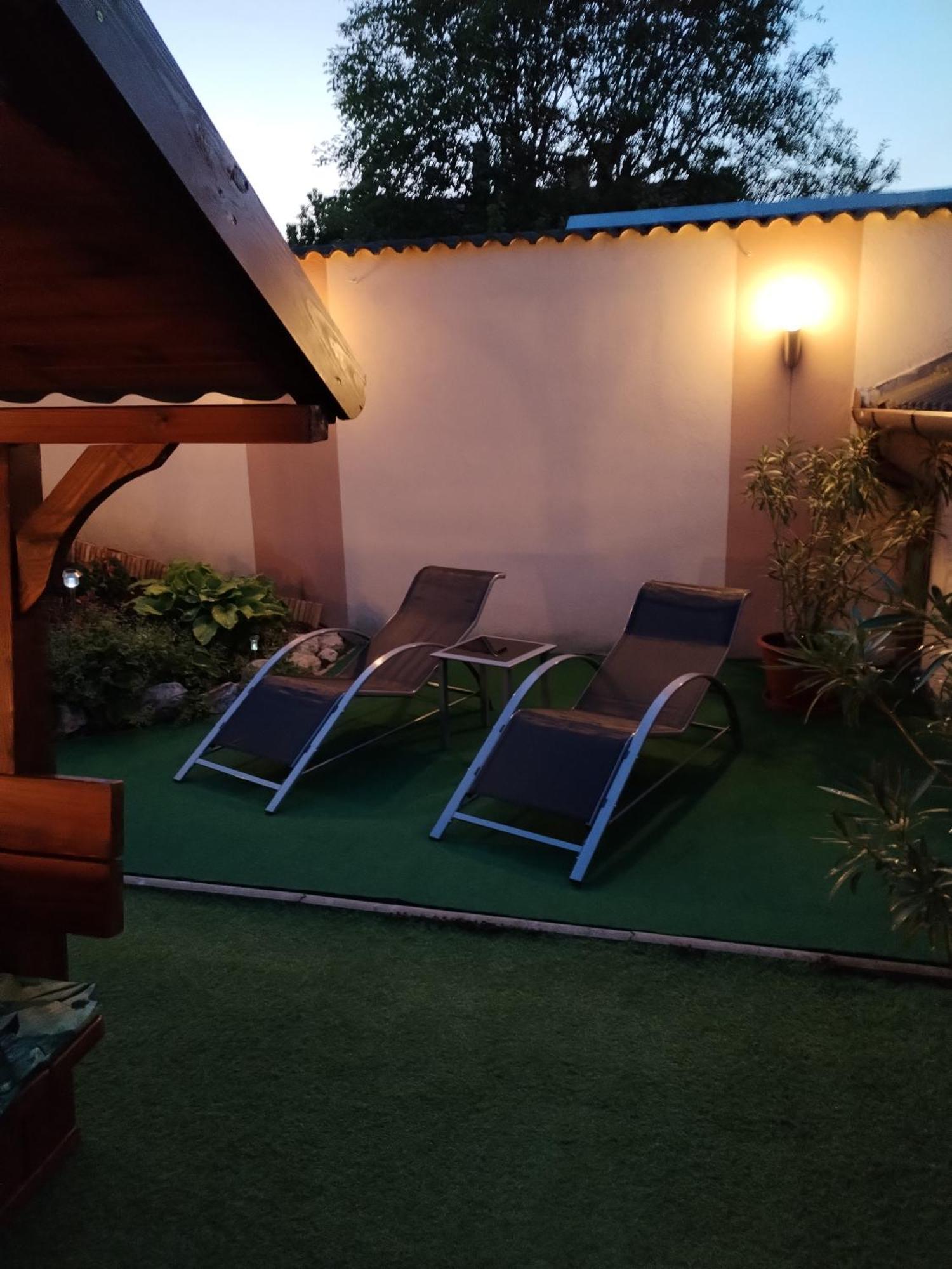 Elza Apartman Makó Exterior foto